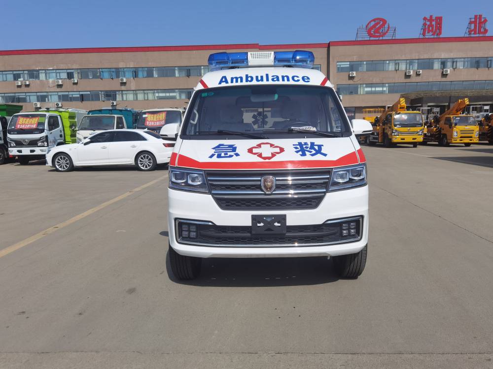 金杯新海狮s转运型救护车车型小巧乡镇医院