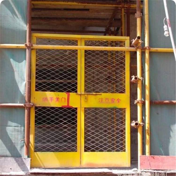 人货梯安全门升降机防护门批发工地进料口防护门价格旺俊