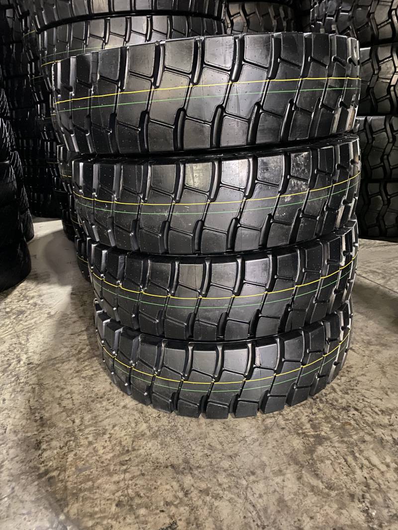 华鲁hilo全钢丝真空港口叉车轮胎1200r241200r24正面吊高载重