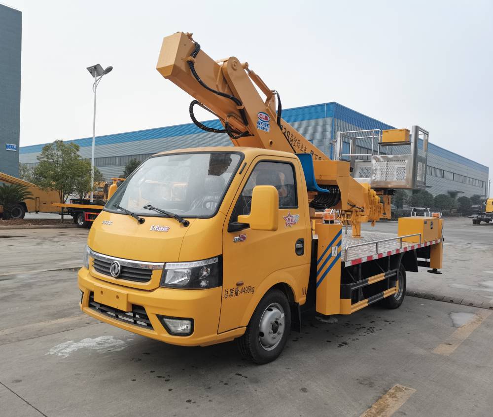 重庆23米伸缩臂登高车蓝牌直臂高空作业车二手高空作业车