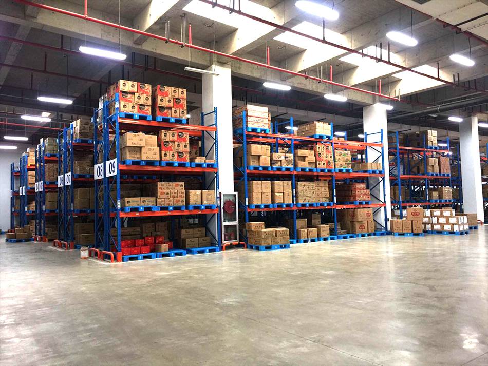 南昌横梁式货架制造供应冷轧钢组合式重型货架江西货架设计定做安装