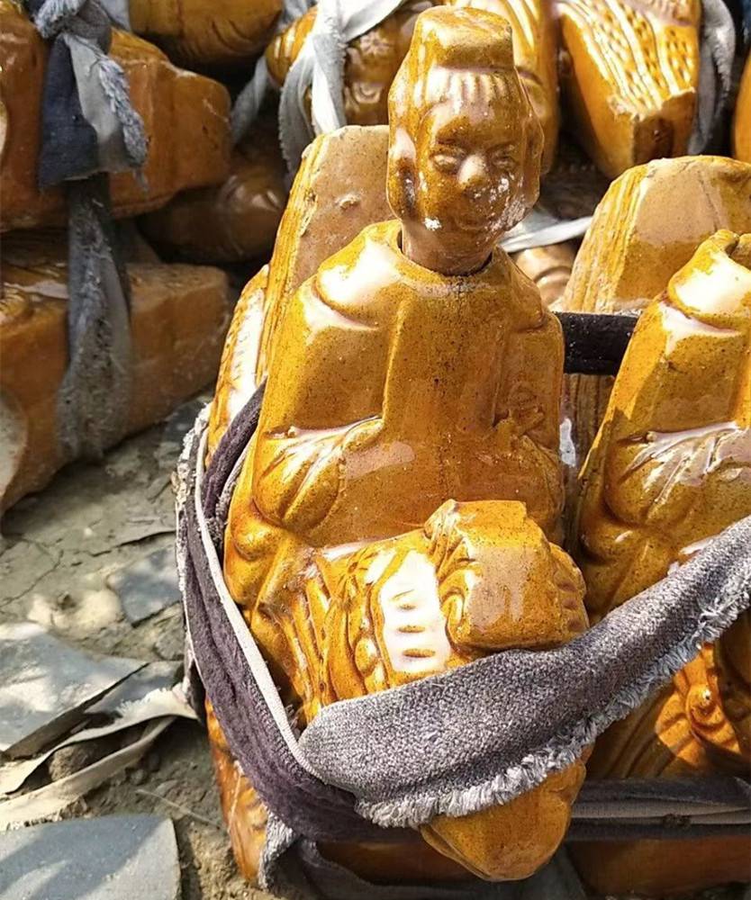 屋脊兽古建跑兽麒麟兽天马兽海马兽古建琉璃瓦屋脊仙人跑兽配件厂