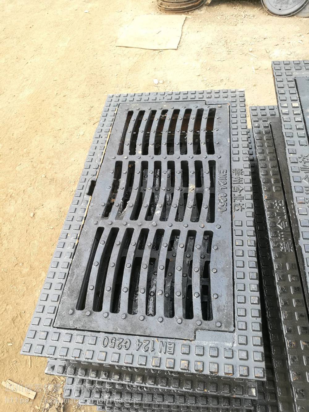 球墨铸铁井盖雨水篦子内江资阳球墨铸铁排下水道井盖-搜了网