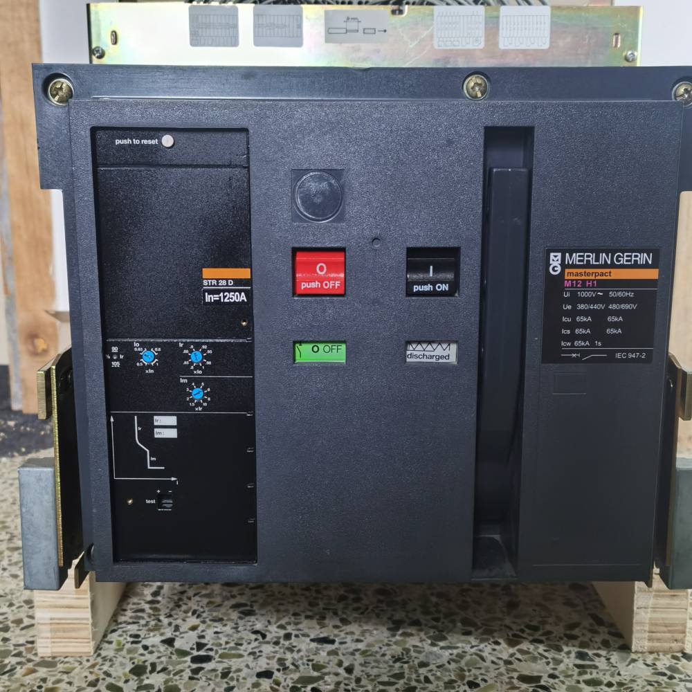 merlingerin梅兰日兰框架断路器m06h1m08h1m10h1m12h1m16h1