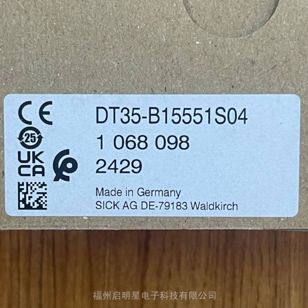 1068098 DT35-B15551S04西克SICK激光距离传感器正品（期货）