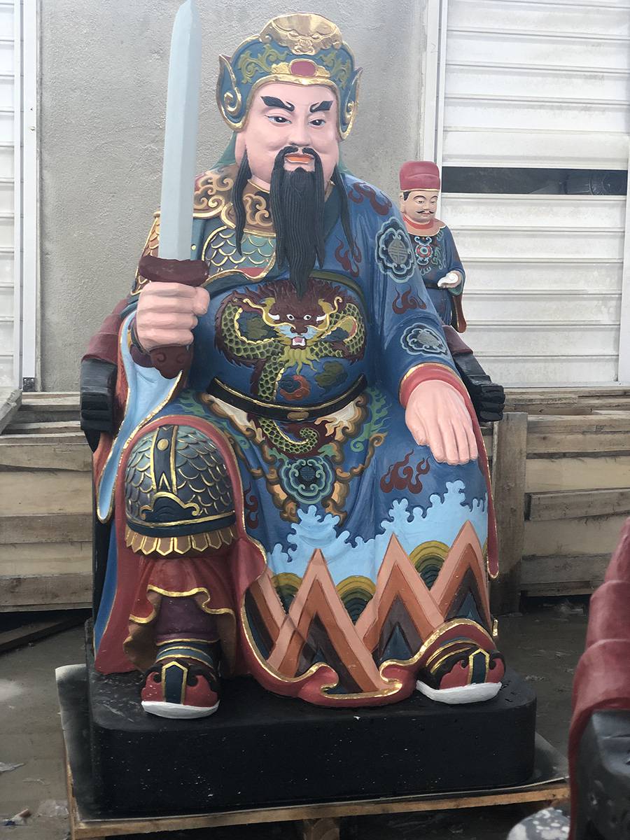 花岗岩石雕三山国王神像寺庙石头佛像彩绘描金石材女神像