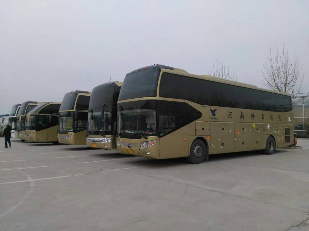 郑州出租班车长期短期均可签约工厂单位通勤用车性价比高