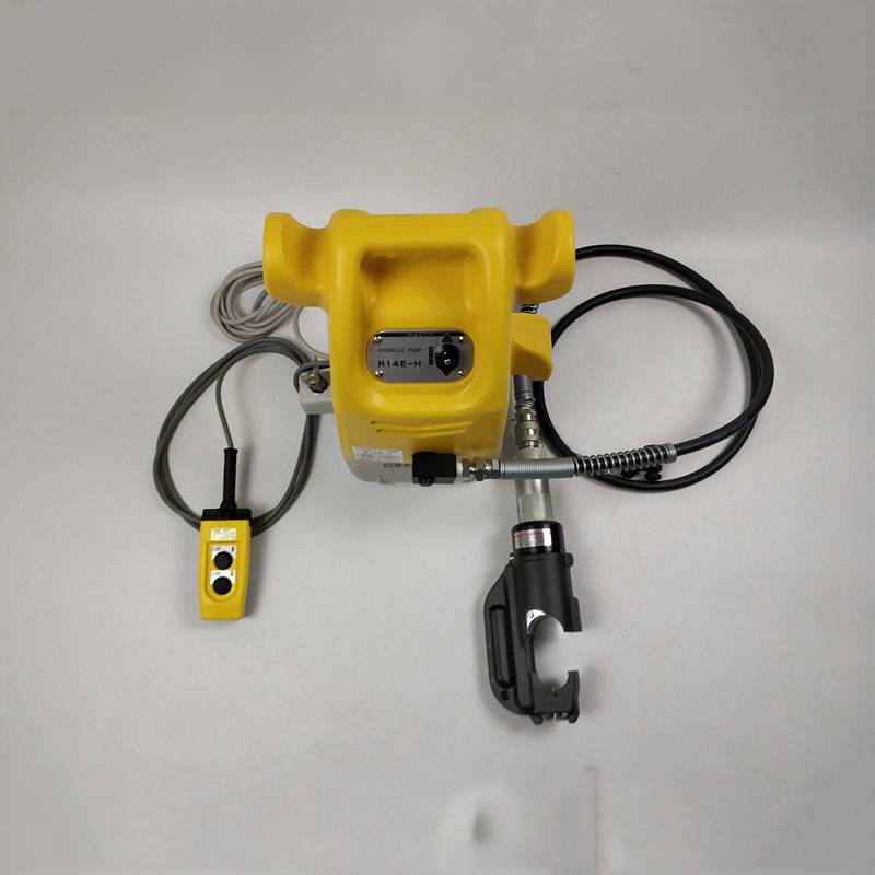 R14E-H单动式液压泵进口电动泵日本IZUMI电动液压泵