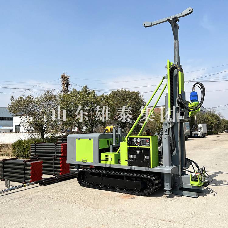 山东雄泰集团研发履带全液压岩心钻机高钻速动力头绳索取芯工艺遥控