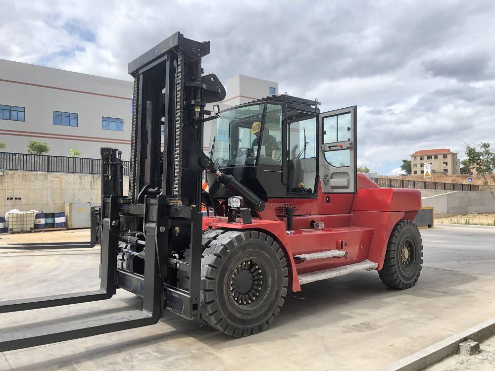 采购20吨叉车新车价格华南重工20吨内燃式叉车