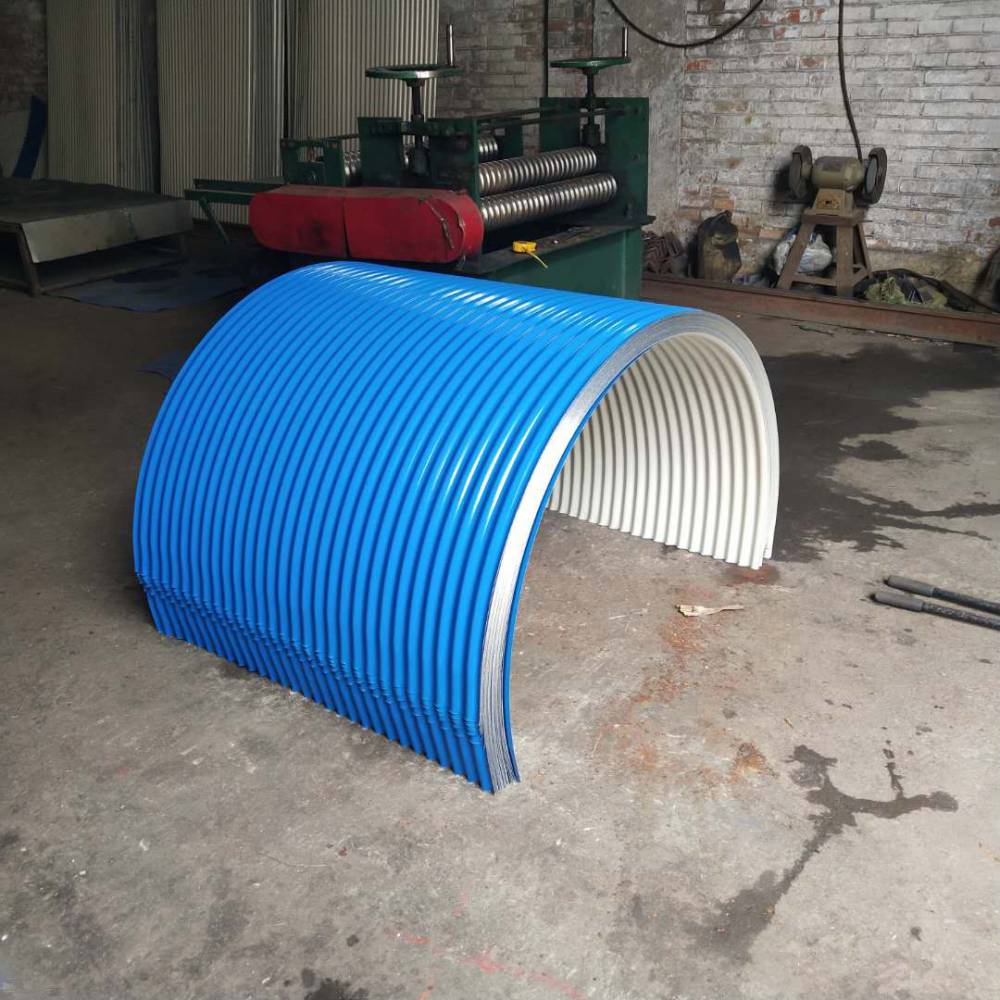 大连彩钢瓦防尘罩胶带机防护罩弧形彩钢瓦防尘罩b2000输送带用