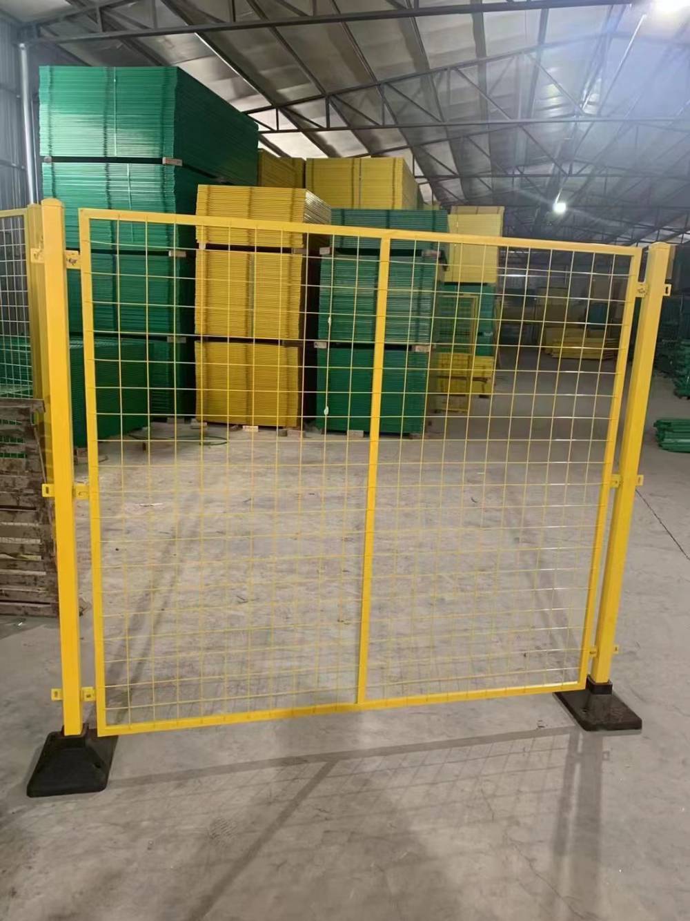 路广车间隔离网仓库隔离护栏车间隔断围栏网厂家防腐图片