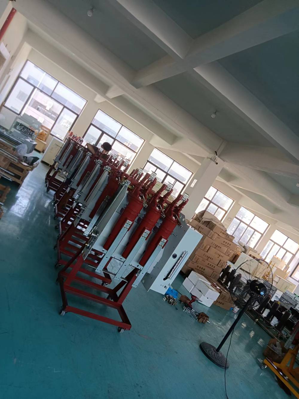 一体化三工位真空断路器