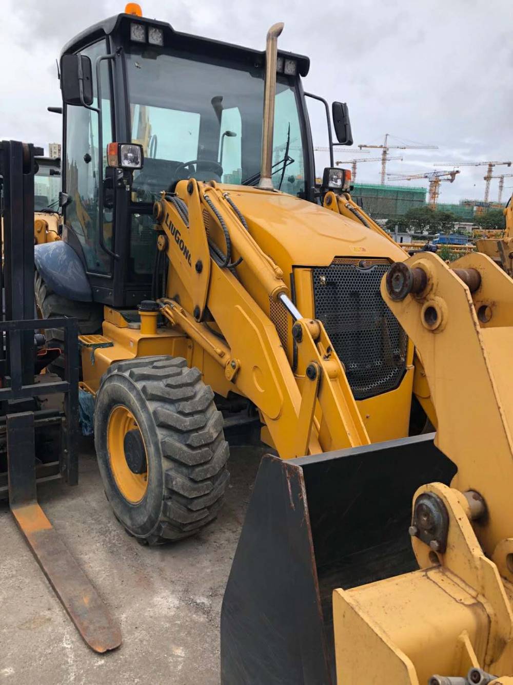 供应库存车柳工766a两头忙