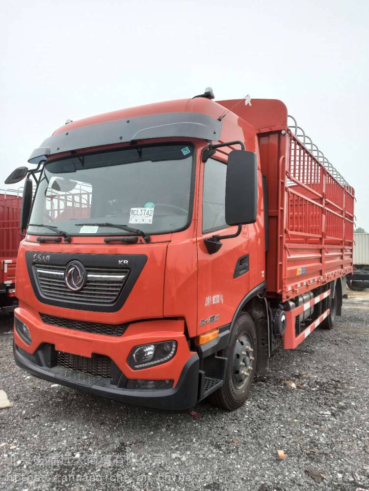 东风天锦6.8米高栏北京牌照哪里有卖的?天锦6.8米高栏多少钱?