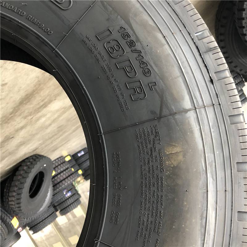 拖车用20层级12r225卡车轮胎销售