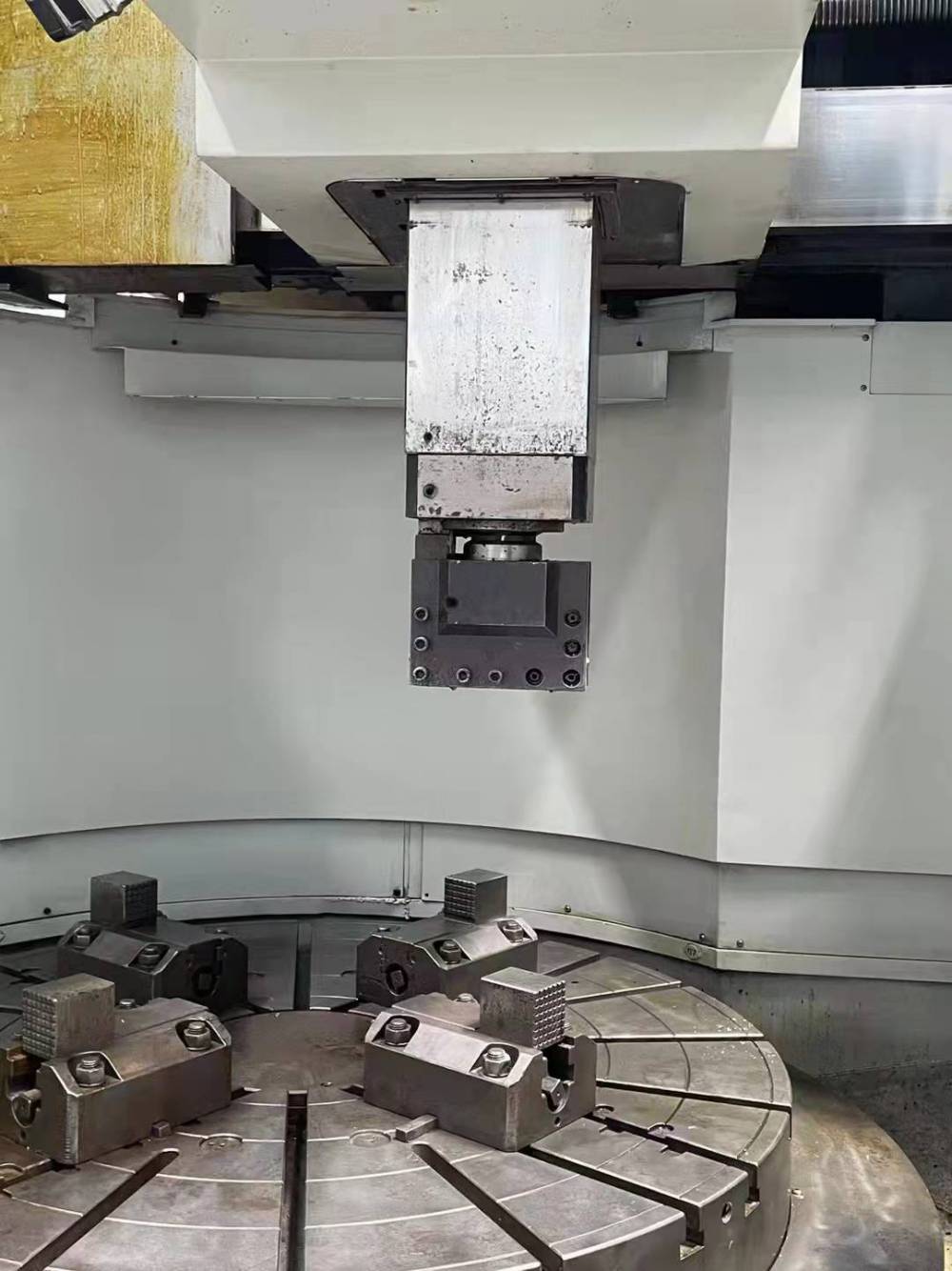 转让二手台湾油机vtl1200atcc数控立式车床刀库24把