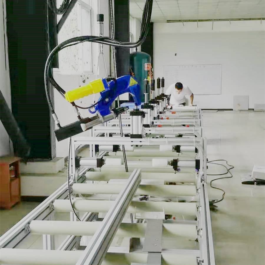 等等,贝瑞克母线槽自冲孔铆接机,贝瑞克母线槽铆钉机用途铆接设备规格