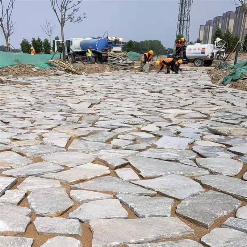 深紅色片岩碎拼石 園林地鋪碎拼石 公園鋪路石板作為一種***建築建材