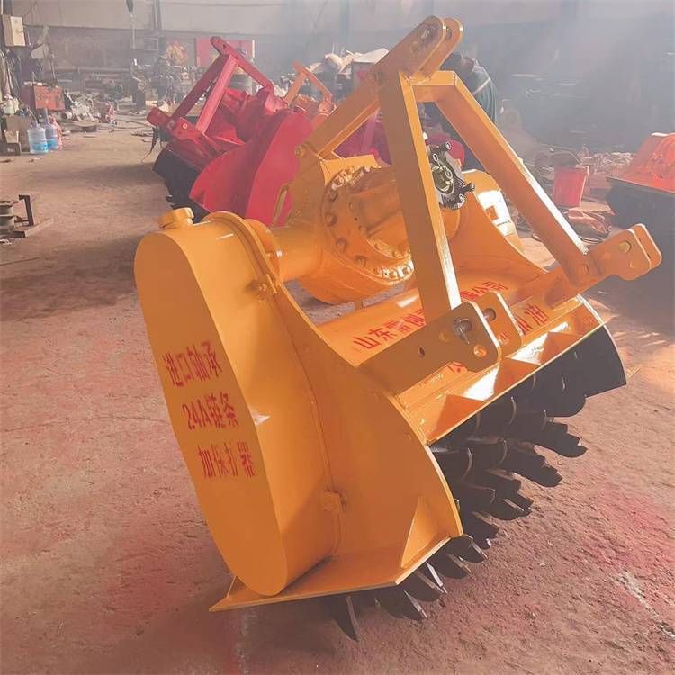 果园伐树树墩子粉碎机 树根破碎机 雷创 拖拉机带的树枝打碎机