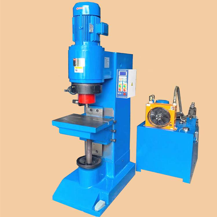 plc摆辗铆接机lbm30plc工作原理是电机通过联轴器将运动传递给主轴