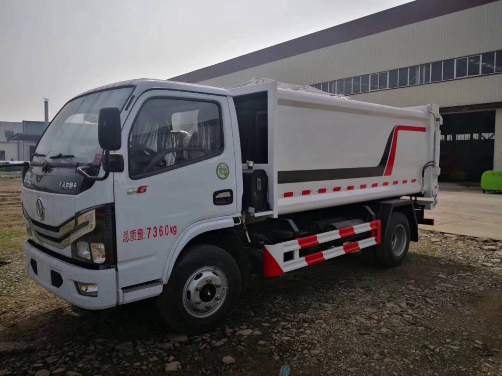 汽油全封闭挂桶式垃圾车全封闭挂桶式垃圾车多少钱一辆