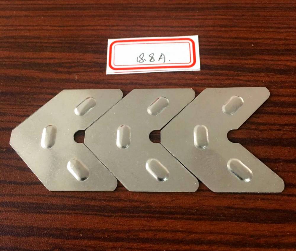 组角片断桥铝合金门窗组角片铝合金门窗配件无锡欧诺托锁业