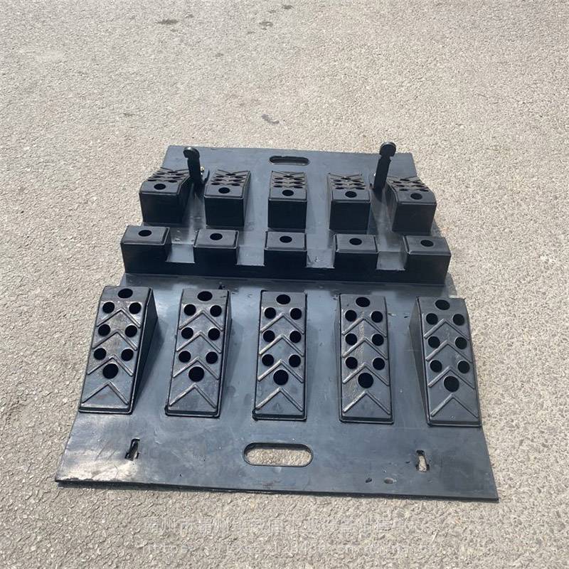 消防车辆配件过马路水带包护桥水带护桥木双槽型水带铺设过桥威固