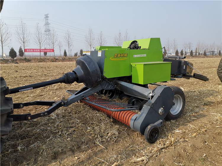 方捆打捆机捡拾宽度22米全自动方形草捆打包机
