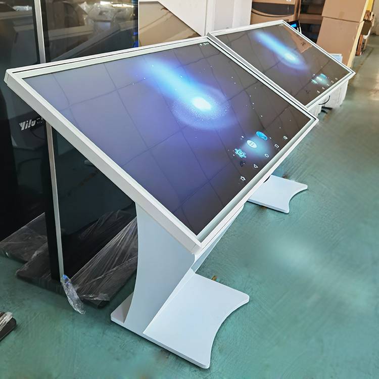 55寸卧式pc电脑触控一体机商场导购查询一体机自助终端机