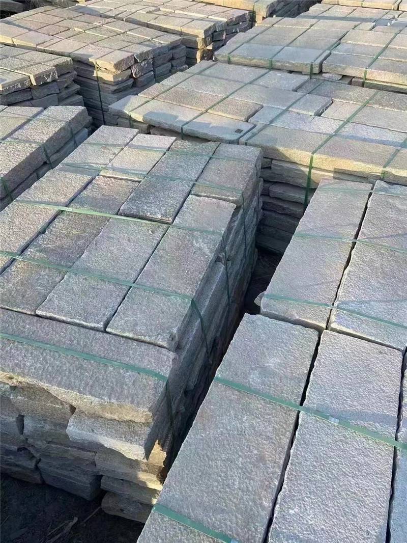 中国风建筑材料花岗岩老石条 老石块铺地石 青石老石材