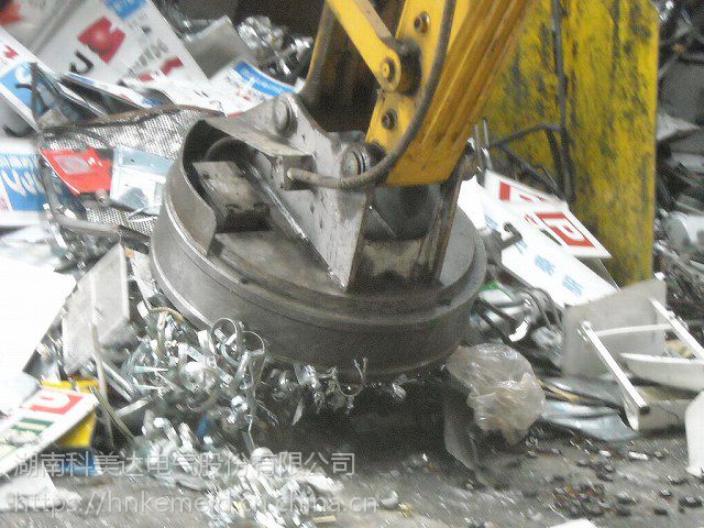 优质挖机电磁铁 出口日本电磁铁 装卸废钢吸盘 丹纳森发电机配套吸盘