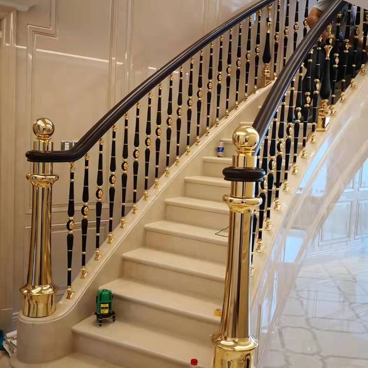 别墅欧式铜雕花楼梯护栏镀金铜楼梯扶手聚财又养人