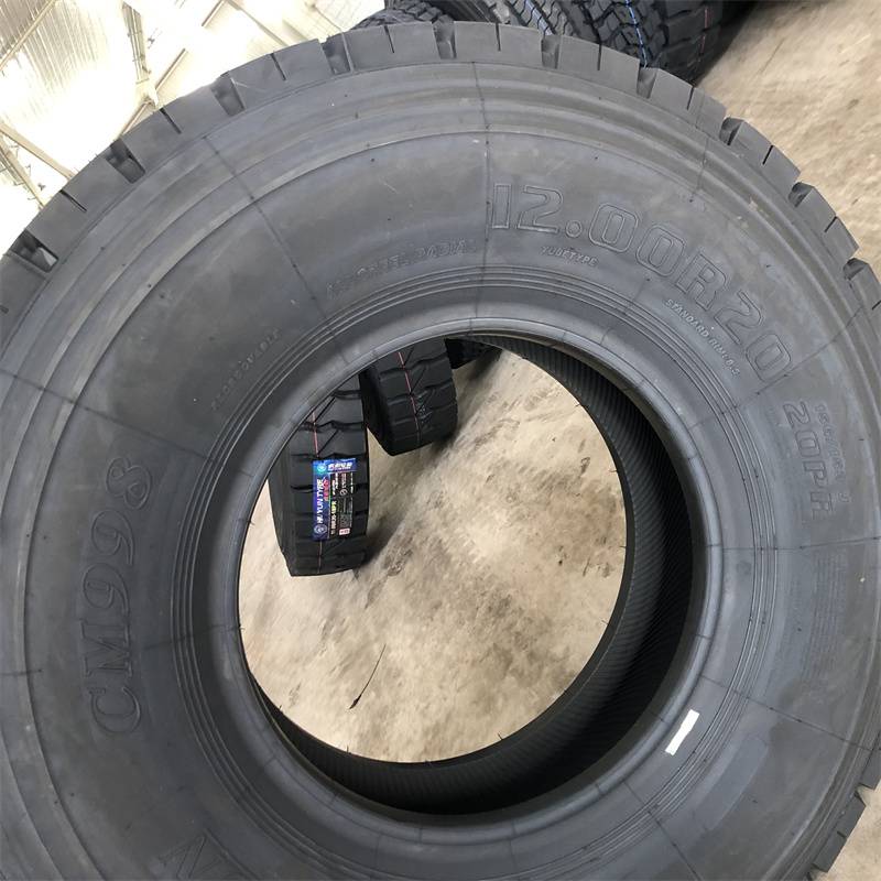 卡沃隆1200r20中花防爆安全防爆卡车轮胎厂家报价