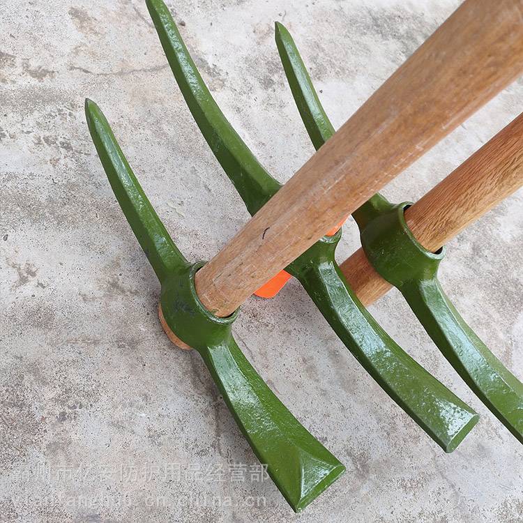 防汛尖镐抗洪救灾战备镐大小号木柄破拆镐应急防汛十字镐