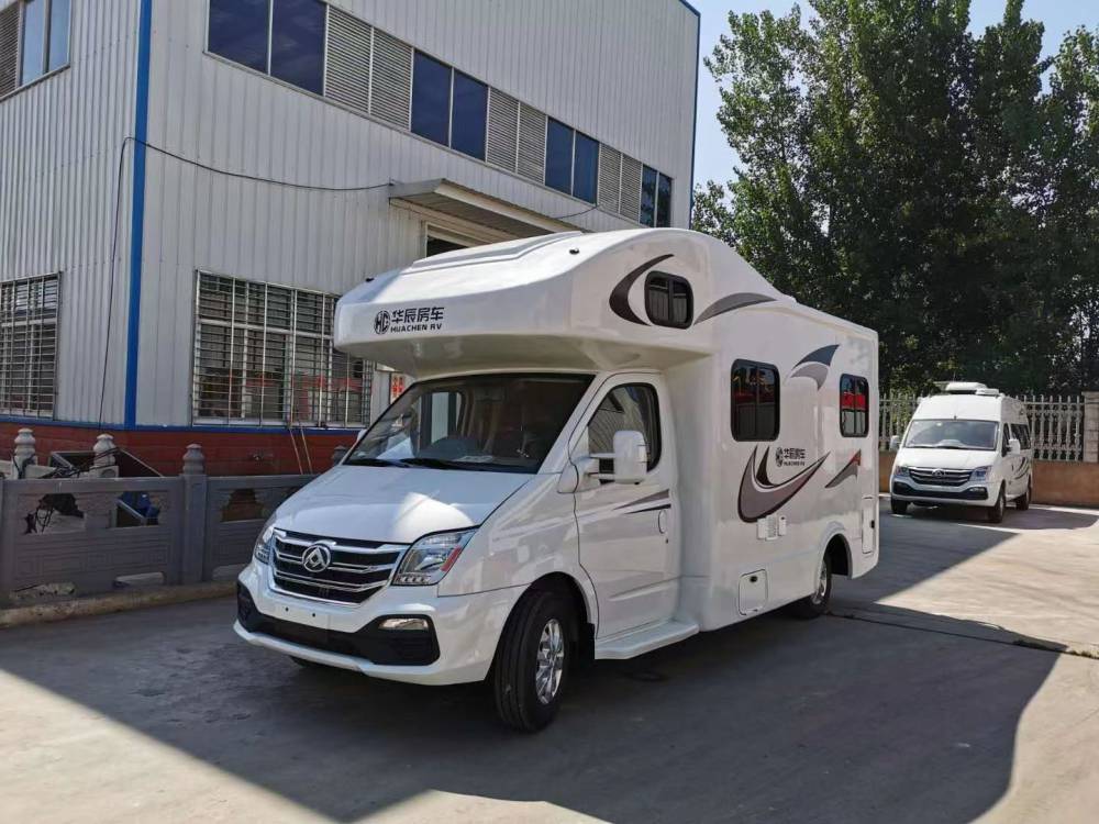 这款流动助浴车主要针对失能,半失能,行动不便和生活不能自理的老人.