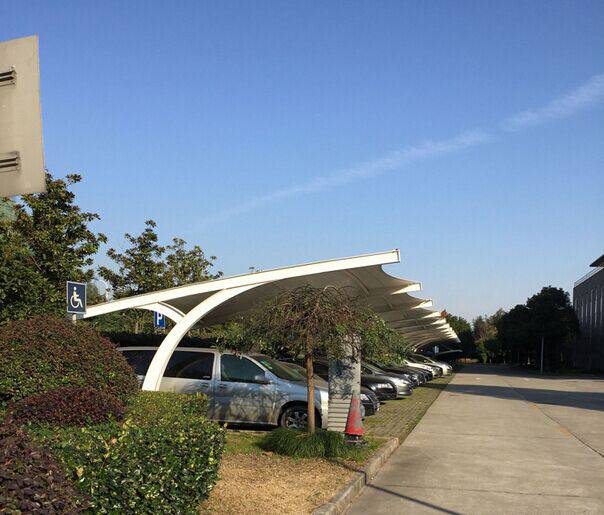 许昌小区电瓶车充电车棚汽车充电桩停车棚价格