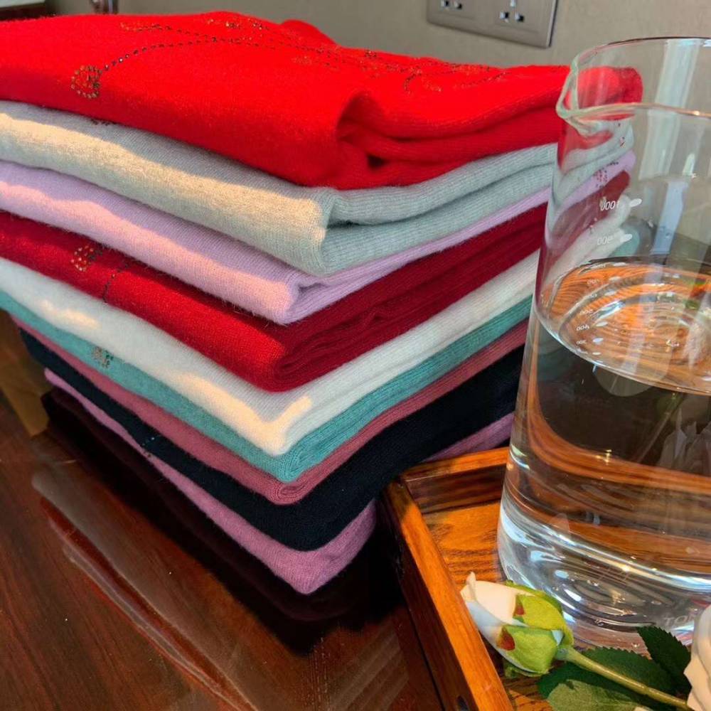 水貂绒毛衣女式针织衫流行热卖网红服装批发秋冬圆领男士针织衫