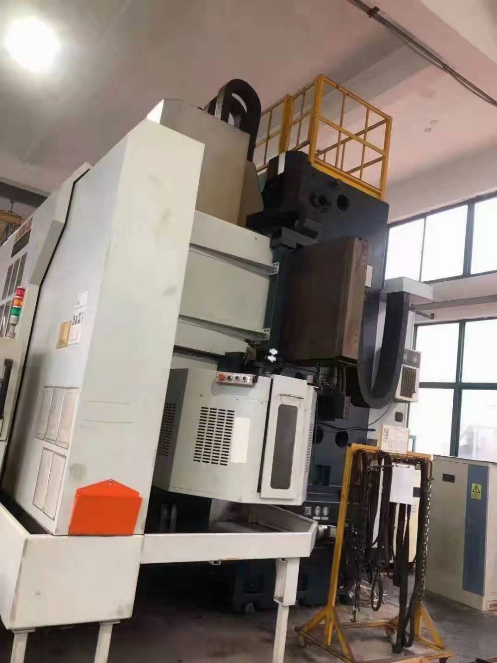 转让二手台湾油机vtl2000atcc车铣复合二手车铣