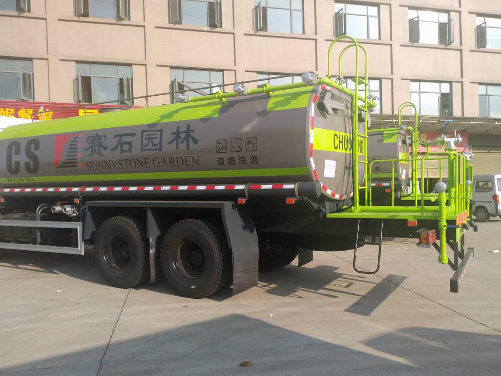 河北洒水车 小型洒水车可按揭