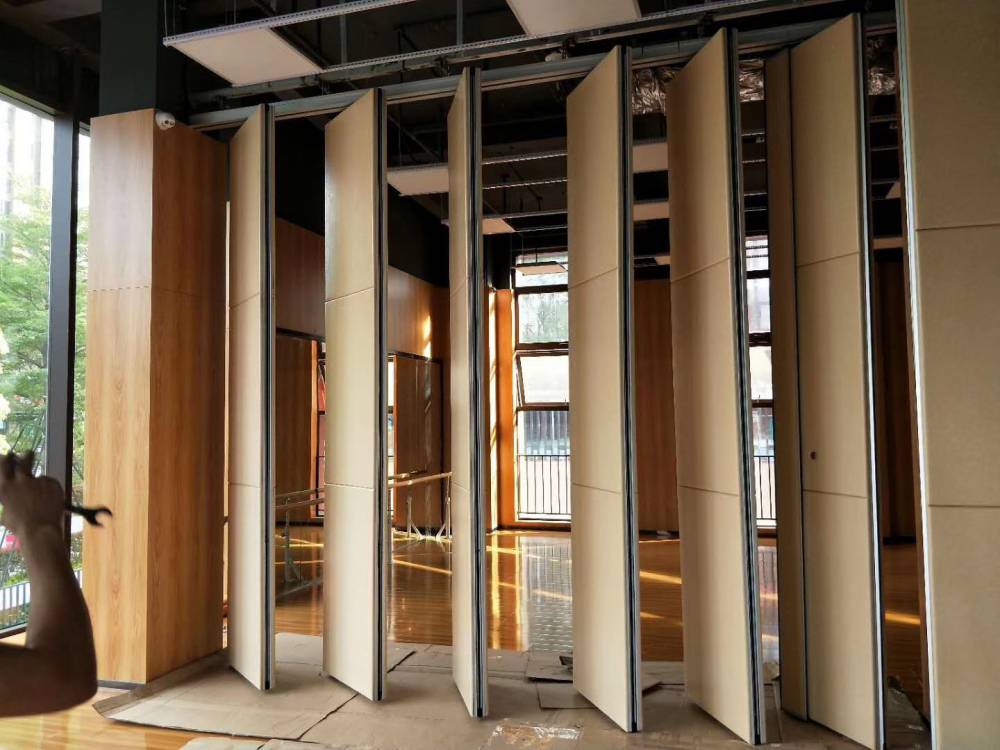 轨道推拉门滑轮活动隔断吊轮配件铝合金边框折叠门隔断墙