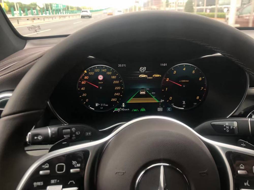 21款奔驰GLC300升级智能辅助驾驶23P环视全景360影像