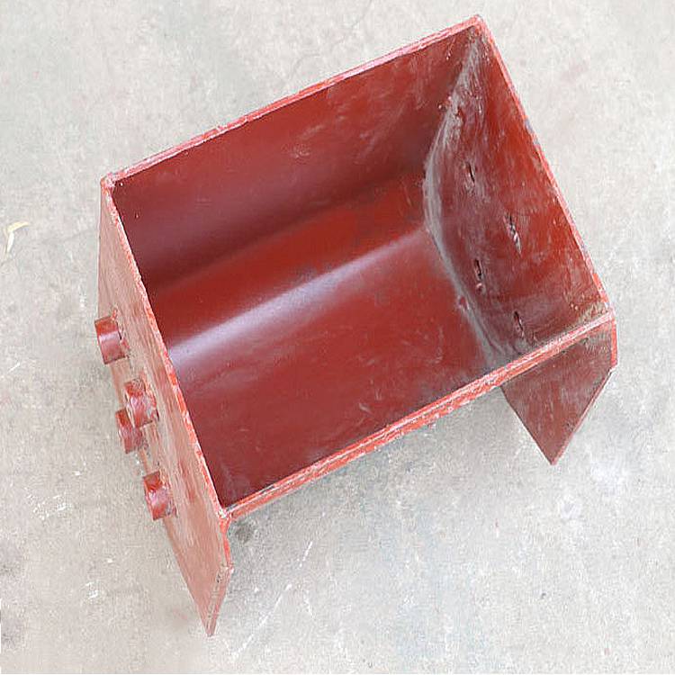 提升机铁畚斗上料铁斗ne30斗提机链条料斗石英砂矿用垂直输送机