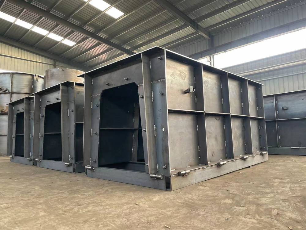 矩形槽钢模具在排水工程中起到的作用