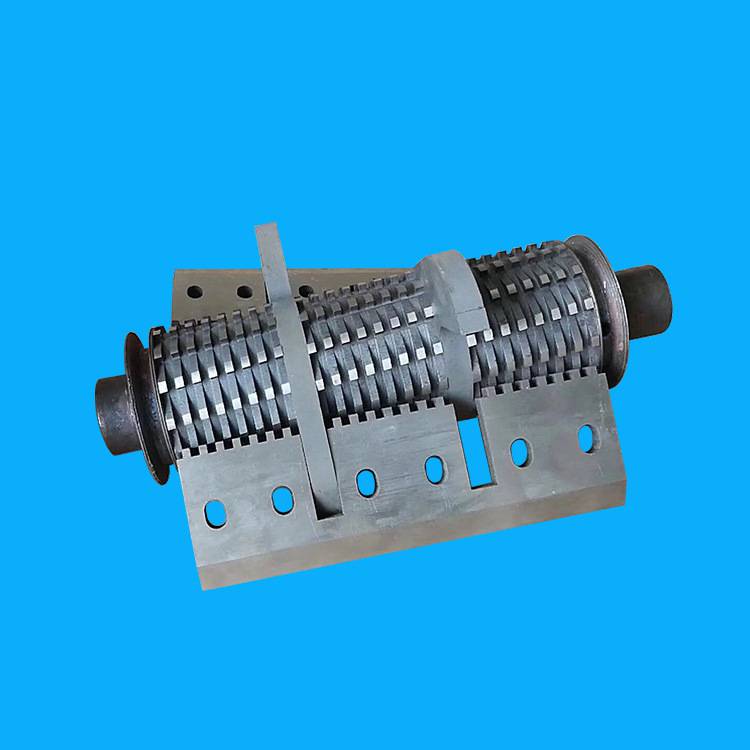 凌刃慢速粉碎机菠萝刀螺旋滚刀片破碎机刀片lr076定制