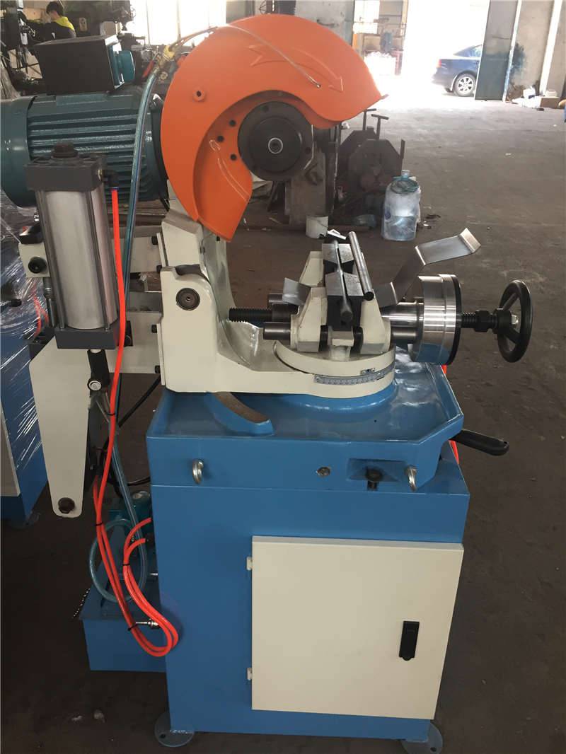 水乡张家港市,主要经营生产与销售各类管材切管机,型材加工成型设备