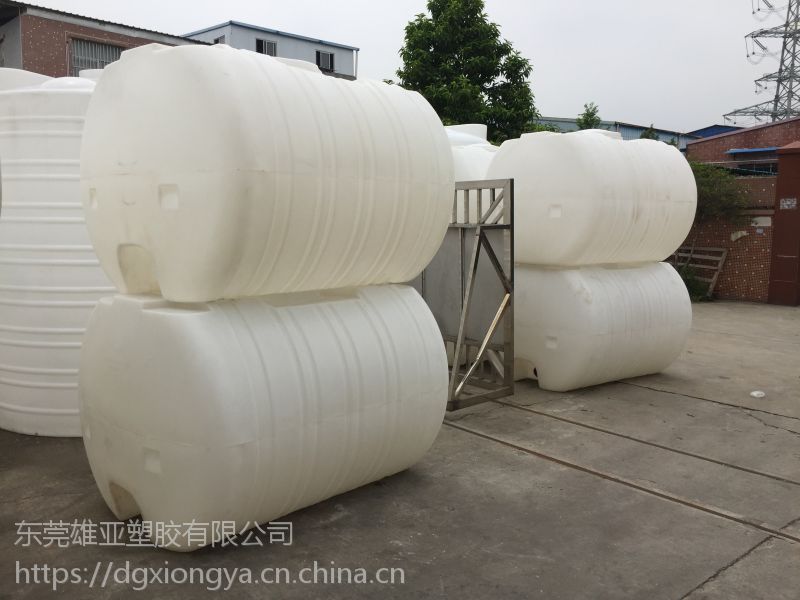 梅州市供应 CPT-3000L塑料化工运输罐 车载卧式移动水箱 卧式运输桶