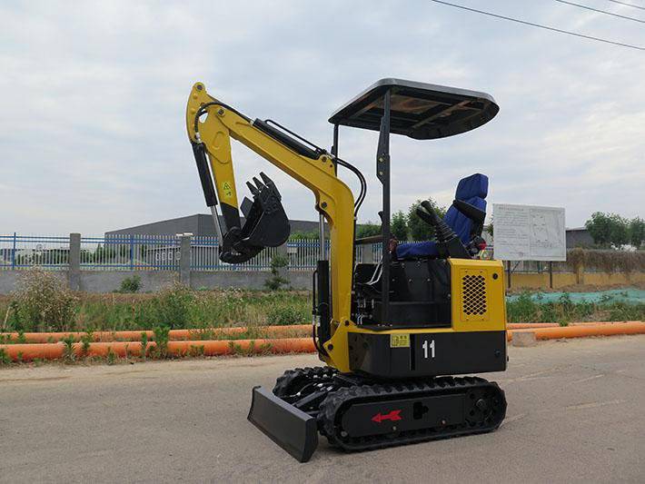 混凝土路面破碎小型挖掘机履带式挖槽机旱厕改造10型挖掘机