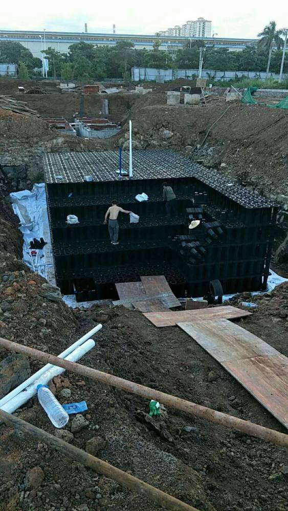 【屋顶收集雨水设计雨水回收系统安装报价图片】屋顶收集雨水设计雨水