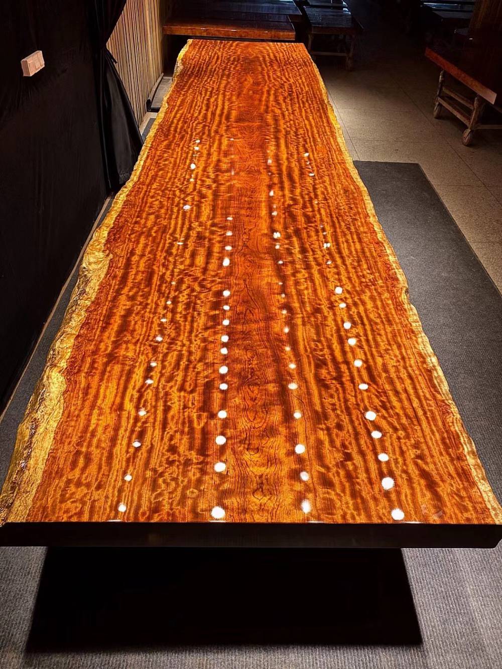 茶桌茶台办公桌会议桌巴花水波纹奥坎缅花红木大板